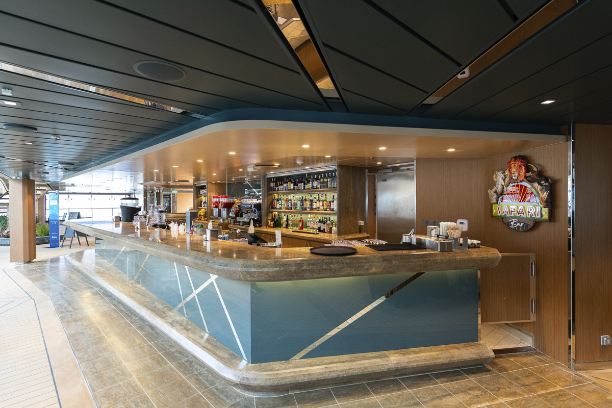 MyCruise MSC Grandiosa Offentlige-arealer Barer-lounger-atrium3